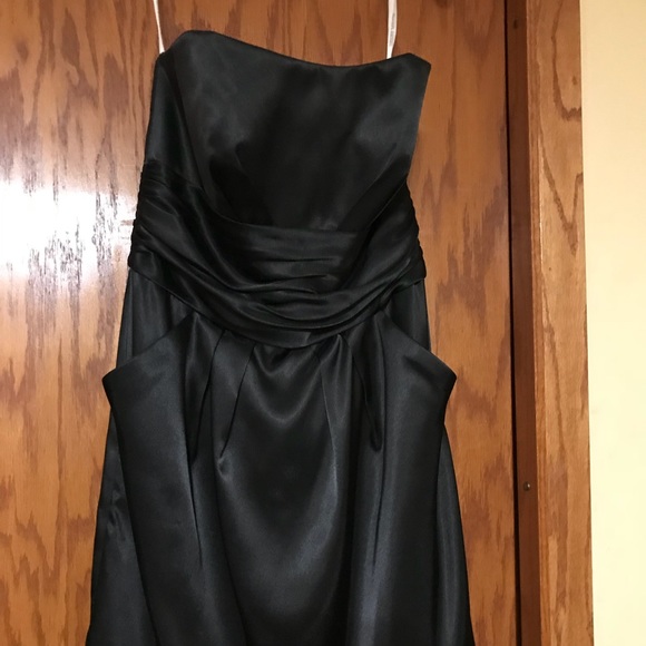 David’s Bridal Black bridesmaid dress - Picture 1 of 3